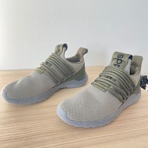 Adidas Cloud Foam Shoe Olive Green No Tie Lace Men’s 10